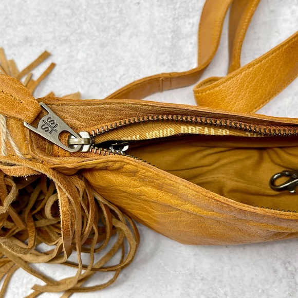 NWT - Rhapsody Harmony Crossbody by STS - Picture 5 of 7